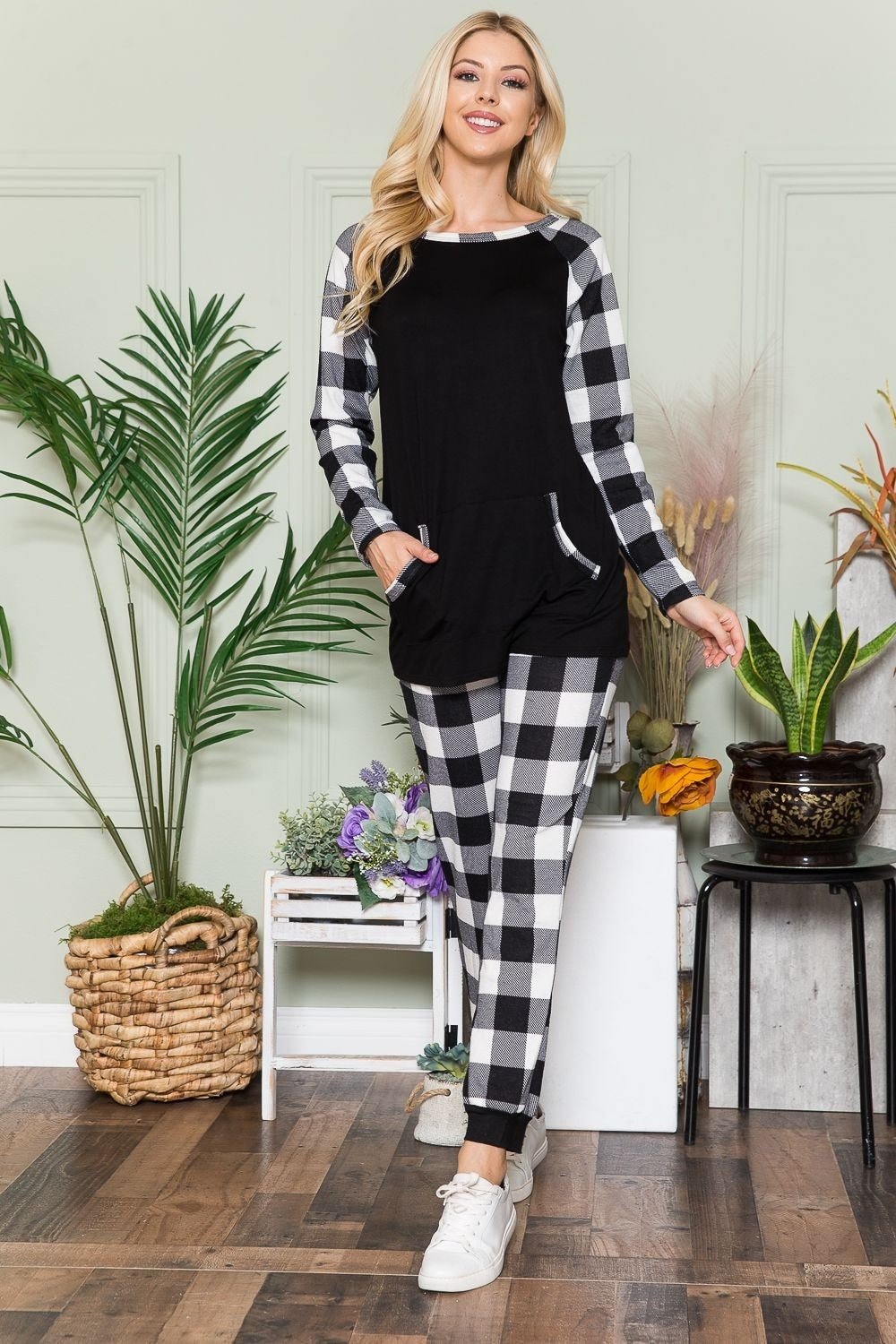 Celeste Plaid Long Sleeve T-Shirt with Pockets - Creative Designs by Shanny